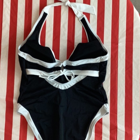 SWIMSUITS FOR ALL (Black & White) Size 14, NEW - Picture 3 of 6